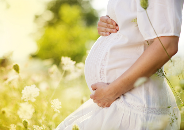 Sonnenschutz in der Schwangerschaft: Das solltest du wissen