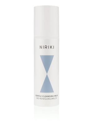 Bio-Reinigungsmilch, pflegende Emulsion mit Sesamöl zur Reinigung und Make-up Entfernung, vegan, 50ml Airless Spender Vorderseite